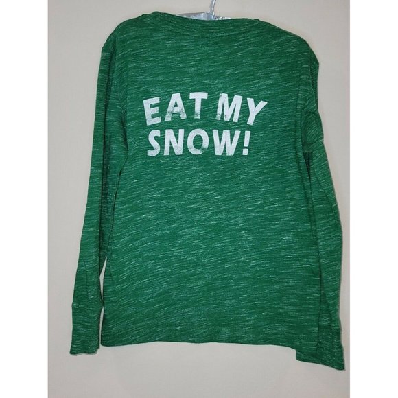 Cat & Jack Boy's Green Backyard Snow Sledding King Shirt, XS 4-5T pre-owned - Picture 3 of 5